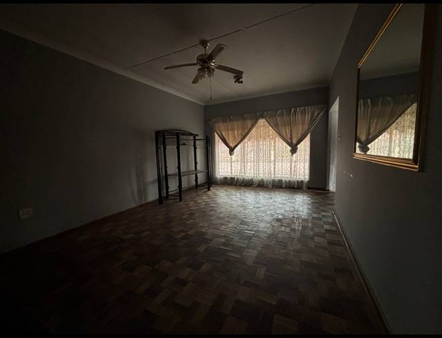 3 BEDROOM HOUSE FOR SALE IN VANDERBIJLPARK CE 1